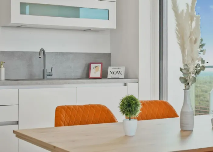 Апартаменты Self Check-in With A View
